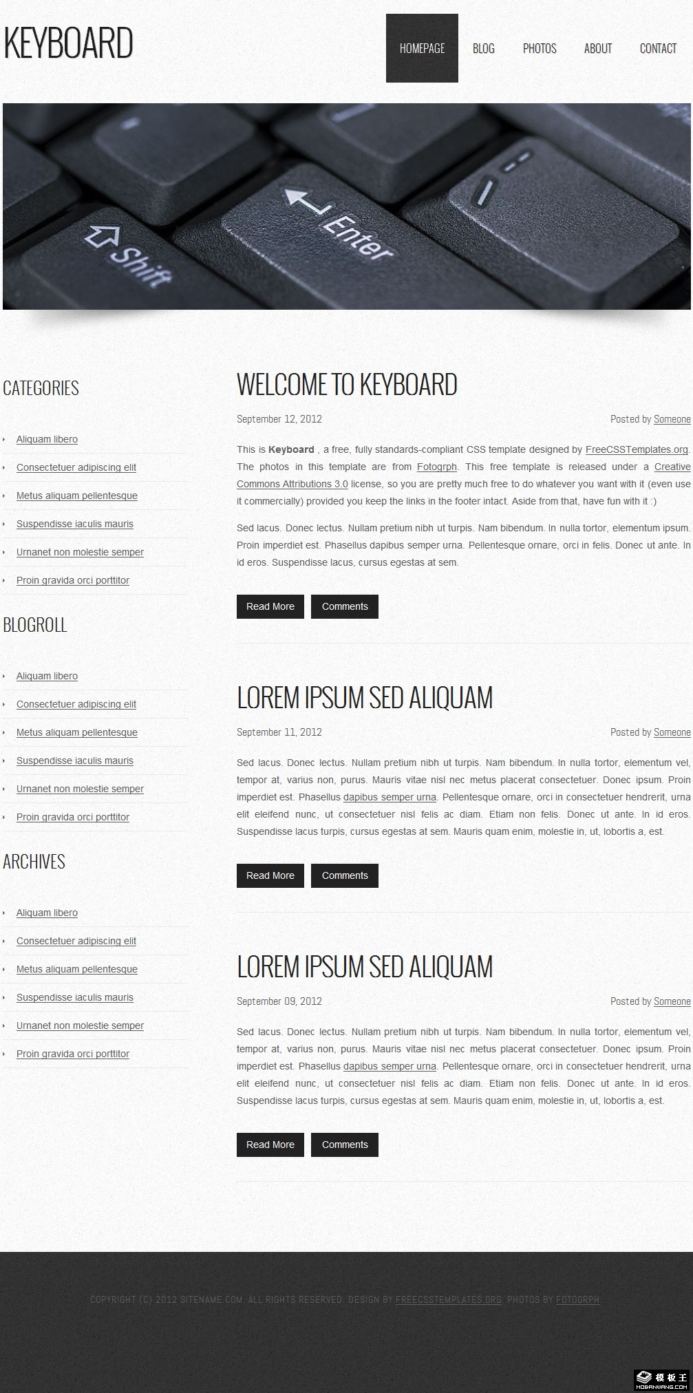 黑白键盘日志网页模板