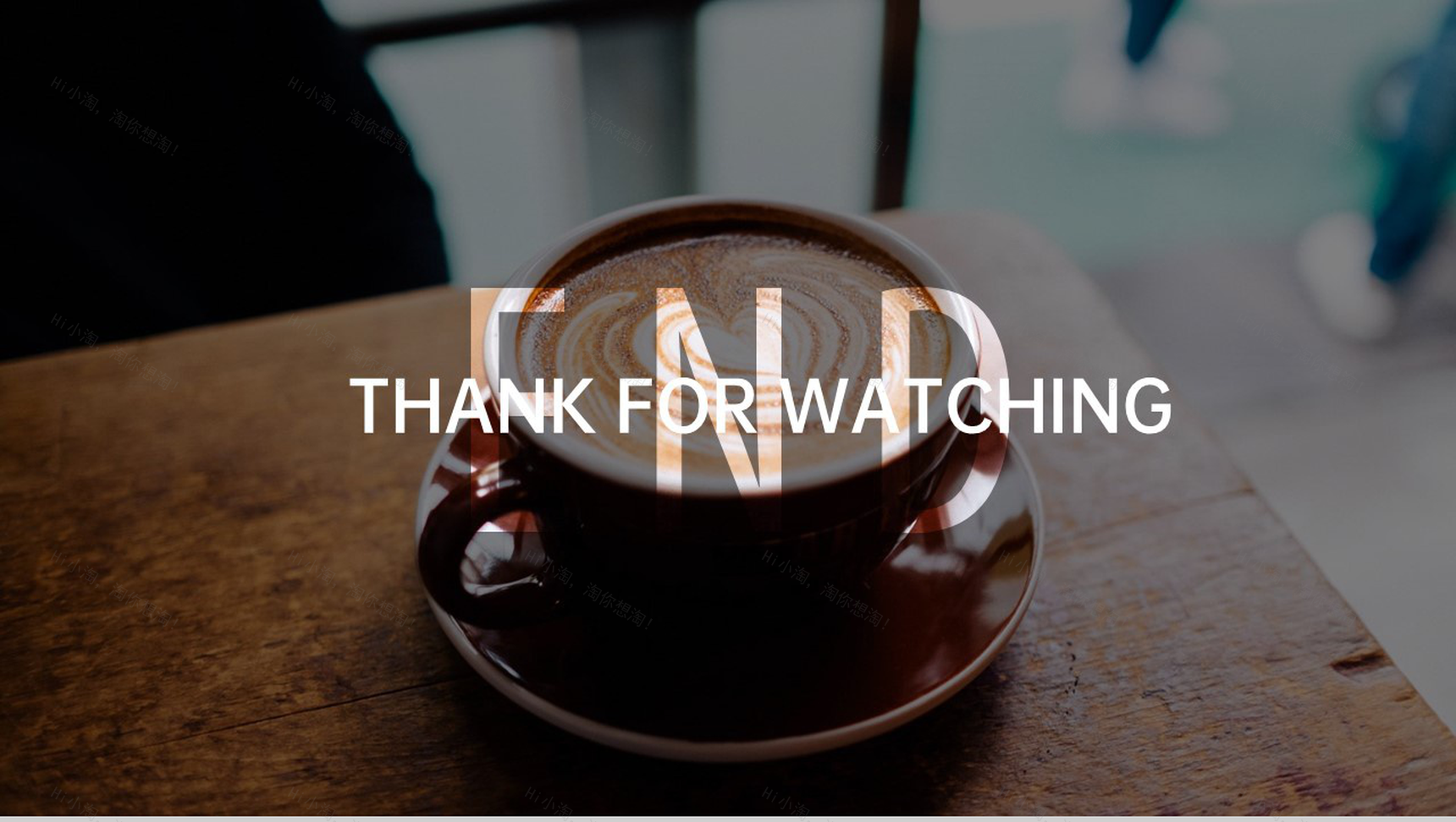 黑色简约欧美风一个人旅行的美好时光旅行纪念相册PPT模板-8