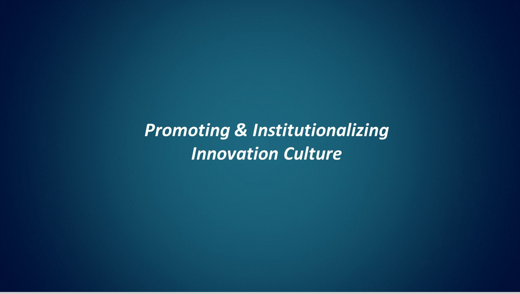 深蓝欧美简洁商务产品介绍宣传PPT模板